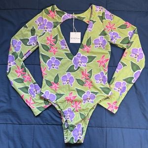 ⚡️SOLD ON INSTA⚡️NWT benoa swim one piece